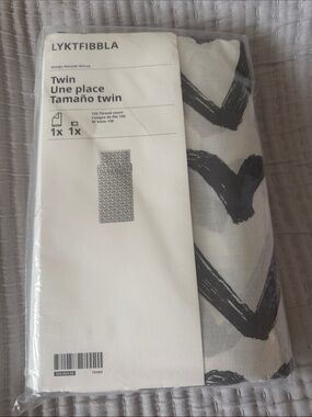 IKEA White and Black Heart Brushstroke Twin Duvet Cover